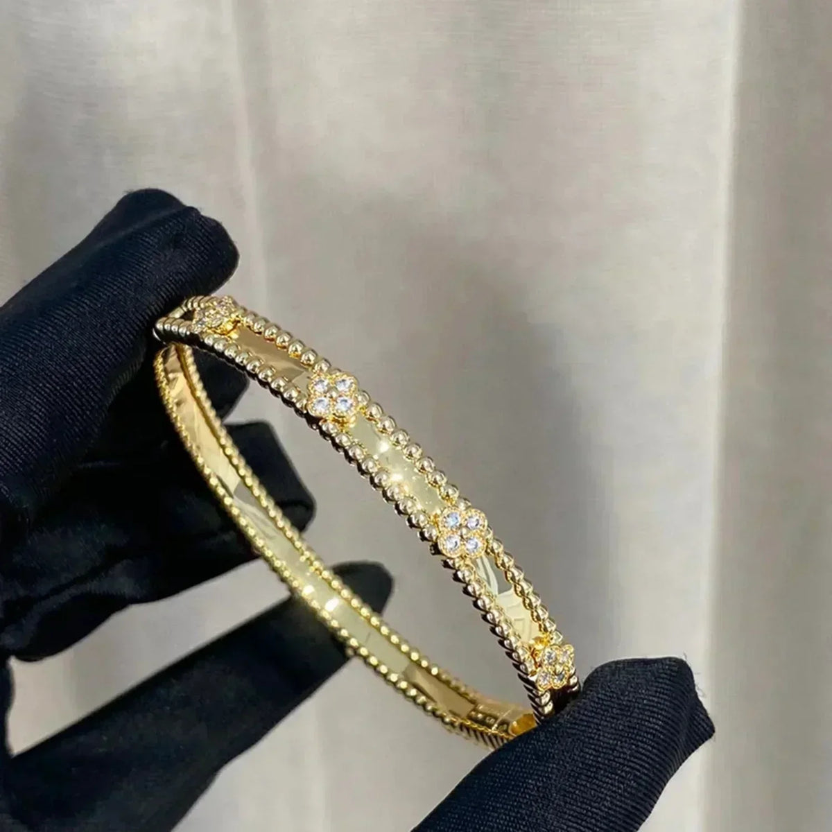 ¡®Veyra Jewelry¡¯CLOVER BRACELET 4MM DIAMONDS
