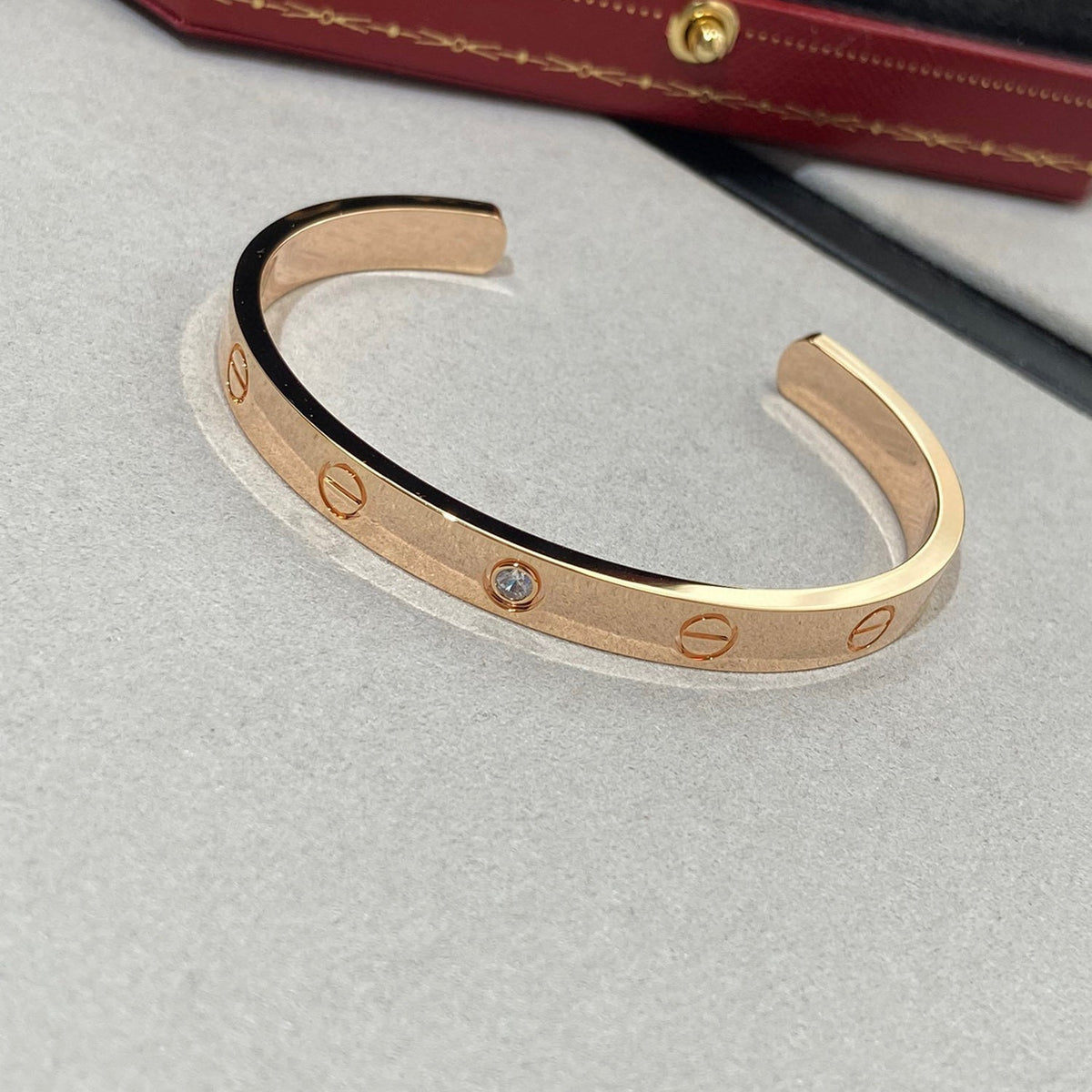 ¡®Veyra Jewelry¡¯LOVE BRACELET 6.1MM 1 DIAMOND OPEN CUFF