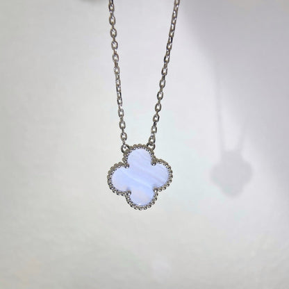 ¡®Veyra Jewelry¡¯CLOVER 15MM BLUE CHALCEDONY NECKLACE SILVER