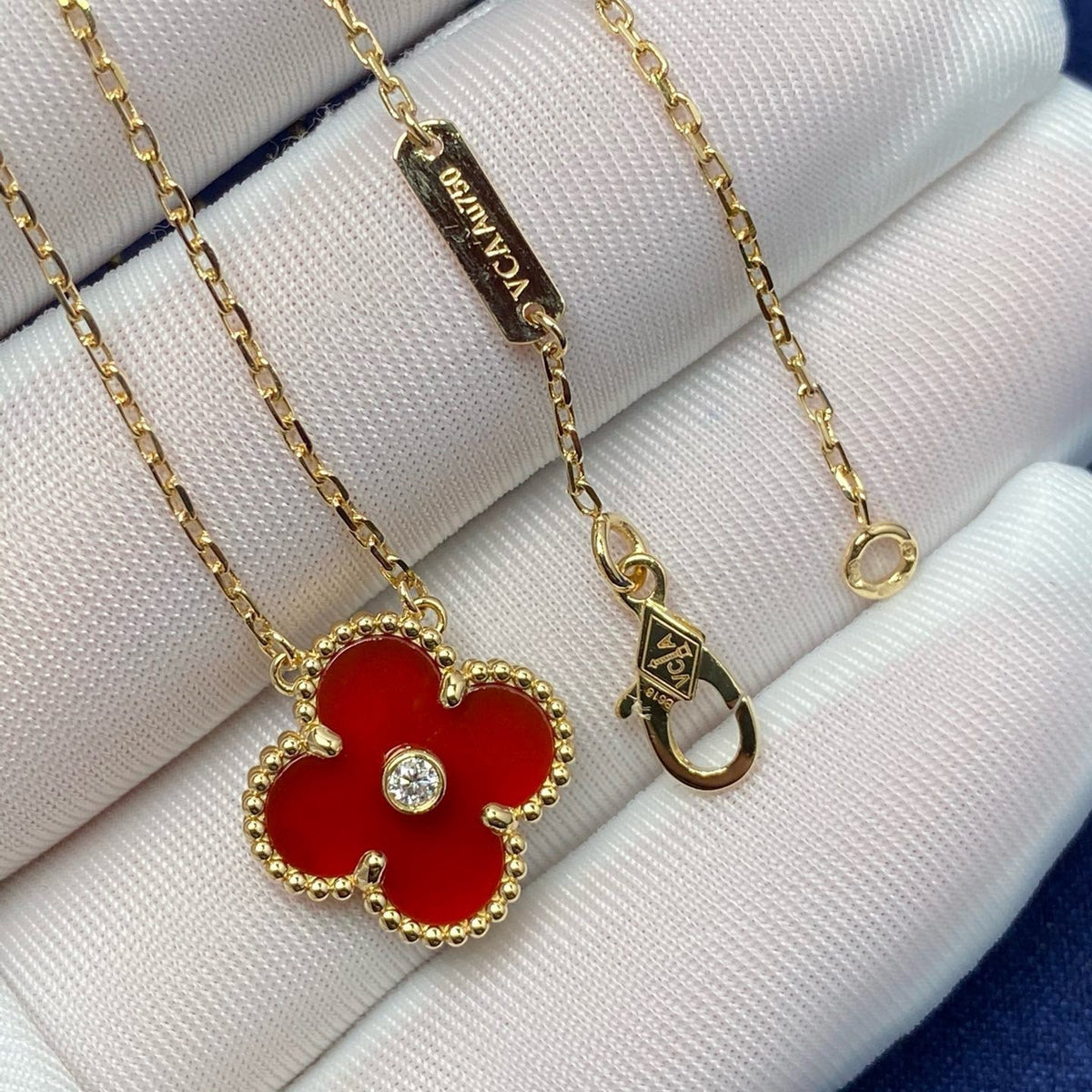 ¡®Veyra Jewelry¡¯CLOVER 15MM DIAMOND CARNELIAN NECKLACE
