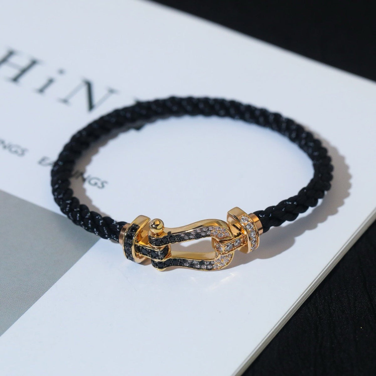 ¡®Veyra Jewelry¡¯FORCE LARGE HORSESHOE BLACK WHITE DIAMOND BRACELET SILVER