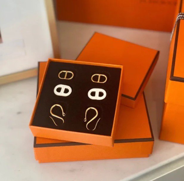 ¡®Veyra Jewelry¡¯HM O'MAILLON GOLD EARRINGS