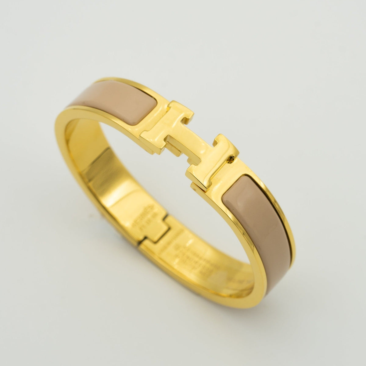 ¡®Veyra Jewelry¡¯H GREY BRACELET