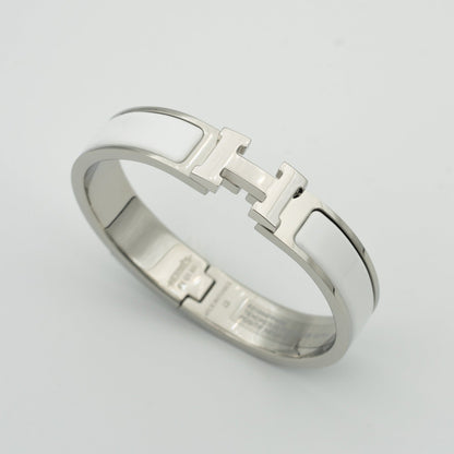 ¡®Veyra Jewelry¡¯H WHITE BRACELET