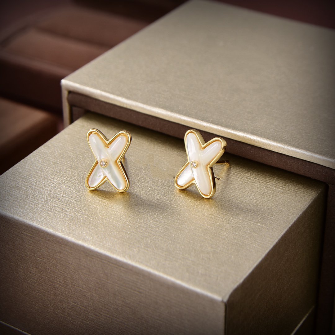 ¡®Veyra Jewelry¡¯JEUX DE WHITE MOP GOLD DIAMOND EARRINGS