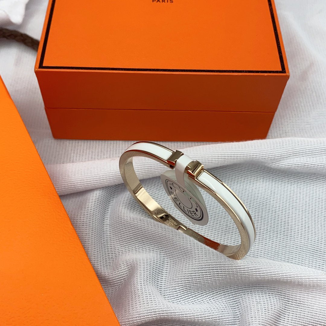 ¡®Veyra Jewelry¡¯CLASSIC HM CLIC WHITE 8MM ENAMEL BRACELET