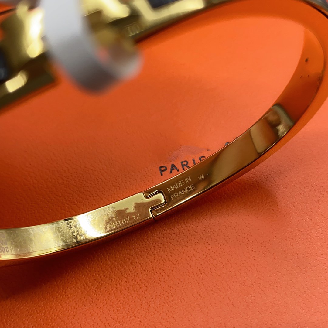 ¡®Veyra Jewelry¡¯CLASSIC HM CLIC BLACK 8MM ENAMEL BRACELET