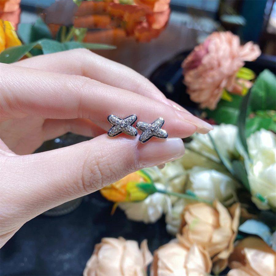 ¡®Veyra Jewelry¡¯JEUX DE SILVER DIAMOND EARRINGS
