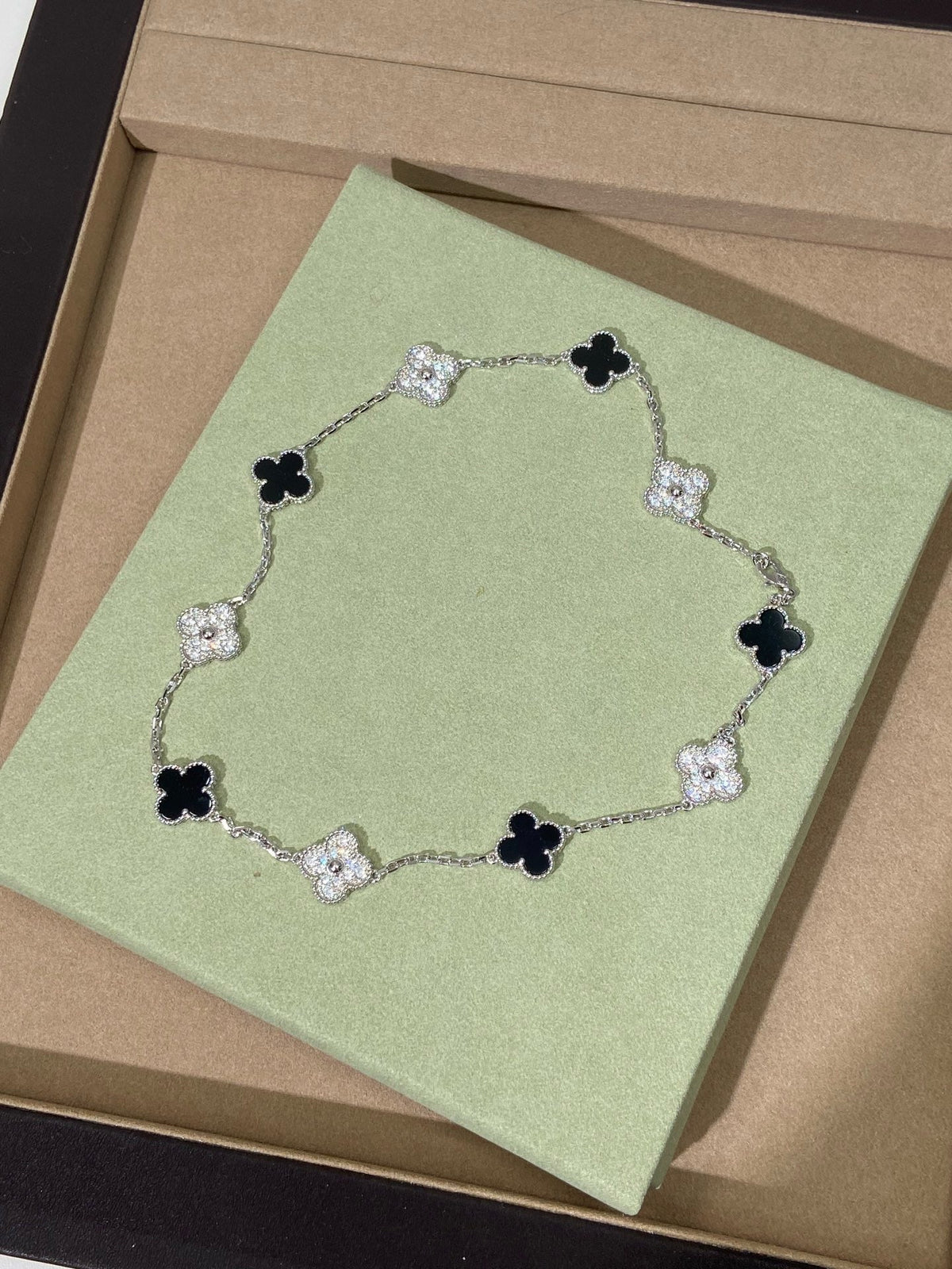 [Veyra Jewelry] Four-Leaf Clover Ten Elements Panda Diamond Silver Necklace