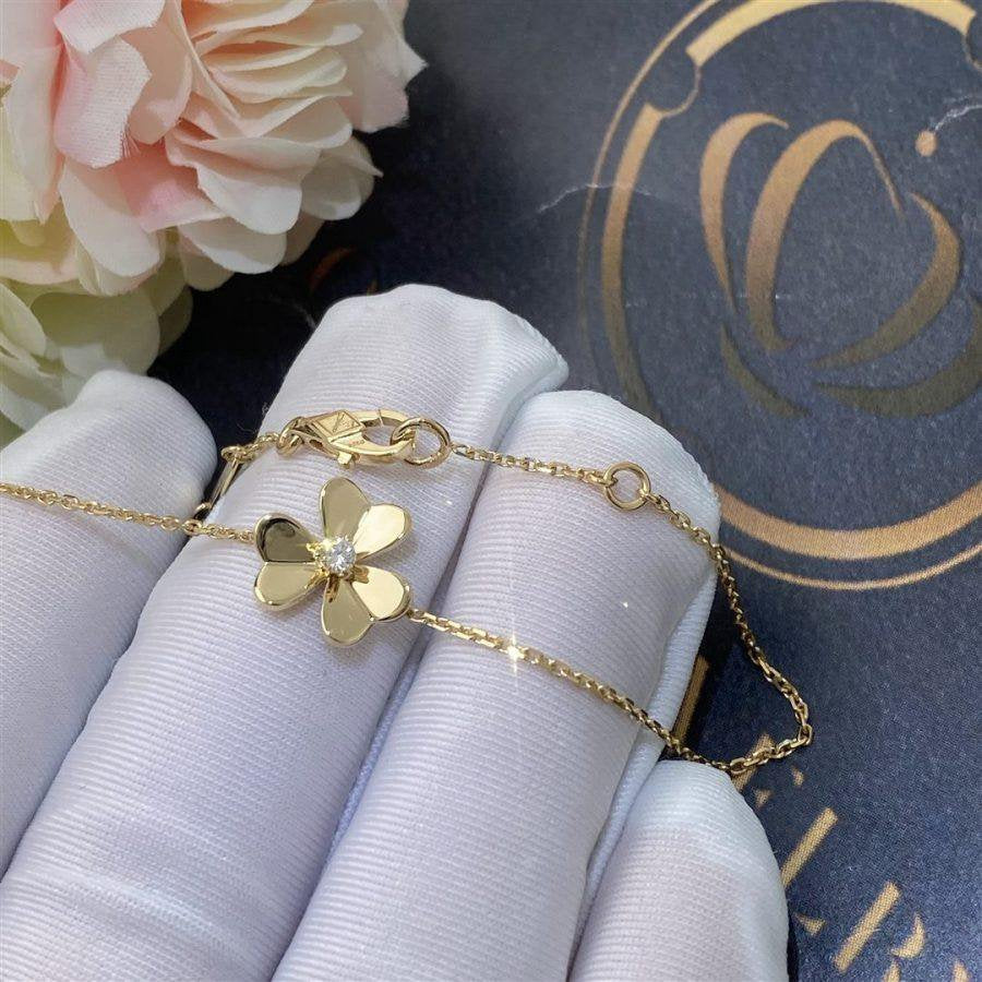 ¡®Veyra Jewelry¡¯FRIVOLE GOLD FLOWER BRACELET