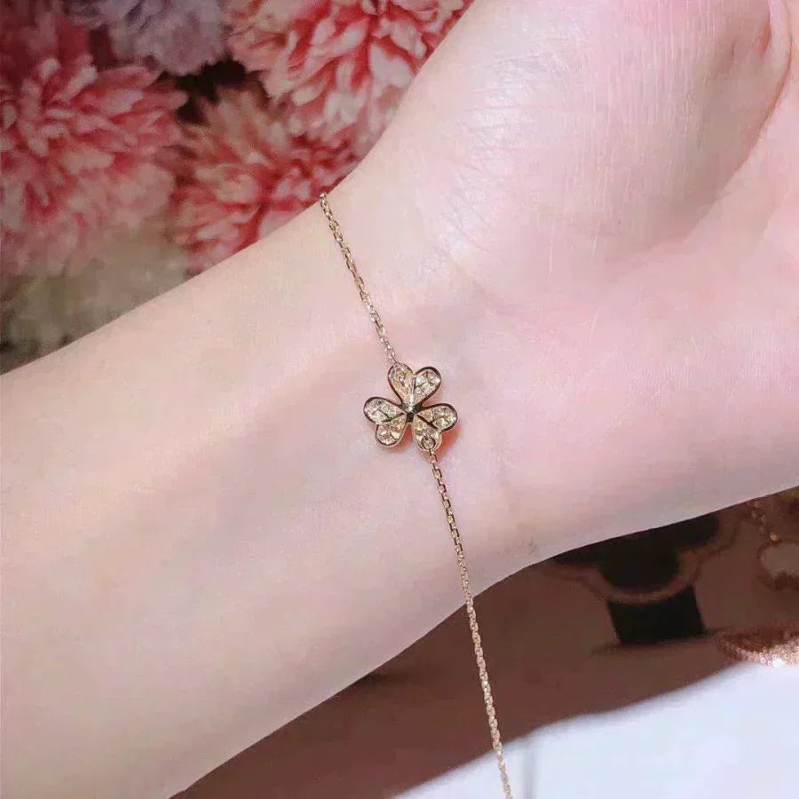 ¡®Veyra Jewelry¡¯FRIVOLE GOLD FLOWER DIAMOND BRACELET