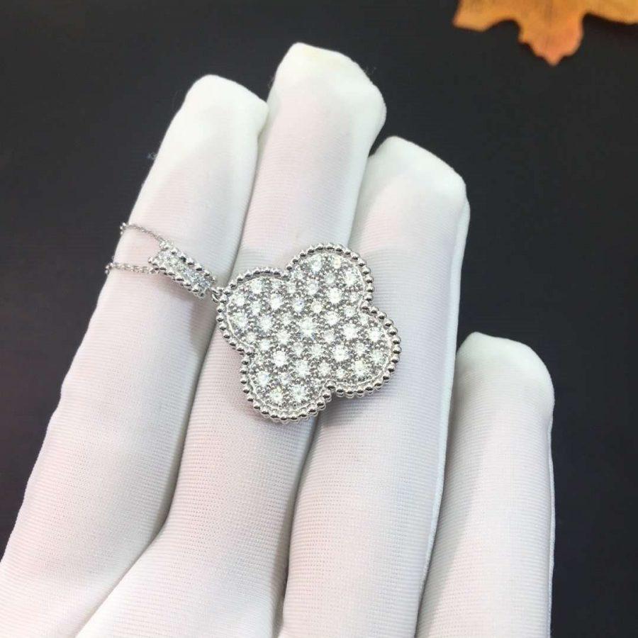 ¡®Veyra Jewelry¡¯CLOVER 25MM SILVER FULL DIAMOND BIG CLOVER NECKLACE