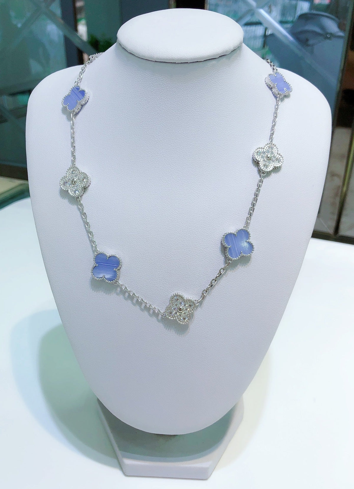 ¡®Veyra Jewelry¡¯CLOVER 10 MOTIFS CHALCEDONY DIAMONDS SILVER NECKLACE